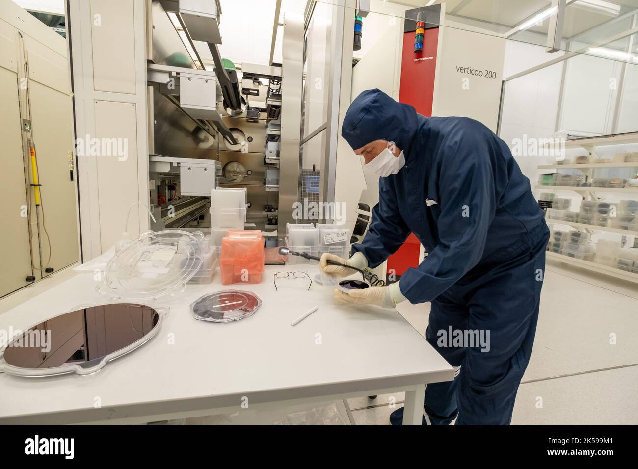 31.05.2022, Germany, Lower Saxony, Hannover - Laboratory for Nano- and Quantum Engineering (LNQE), interdisciplinary research center of Leibniz Univer Stock Photo