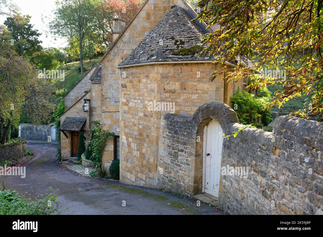 Mill lane in Blockley, Cotswolds, Gloucestershire, England Stock Photo