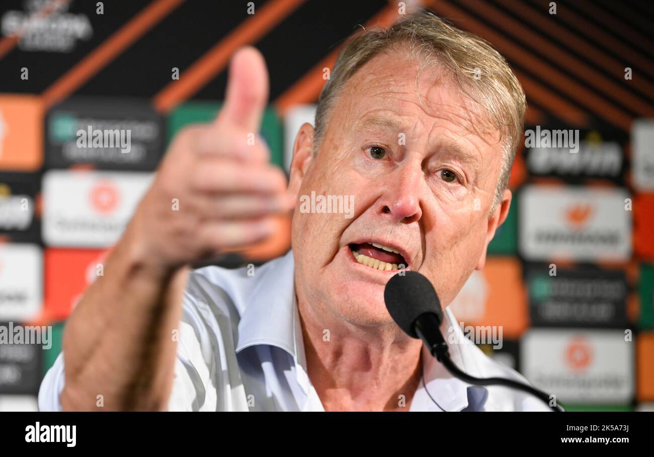 At the press conference afterwards Malmö's coach Åge Hareide was very upset about the banger incident and how it was handled during Thursday's footbal Stock Photo