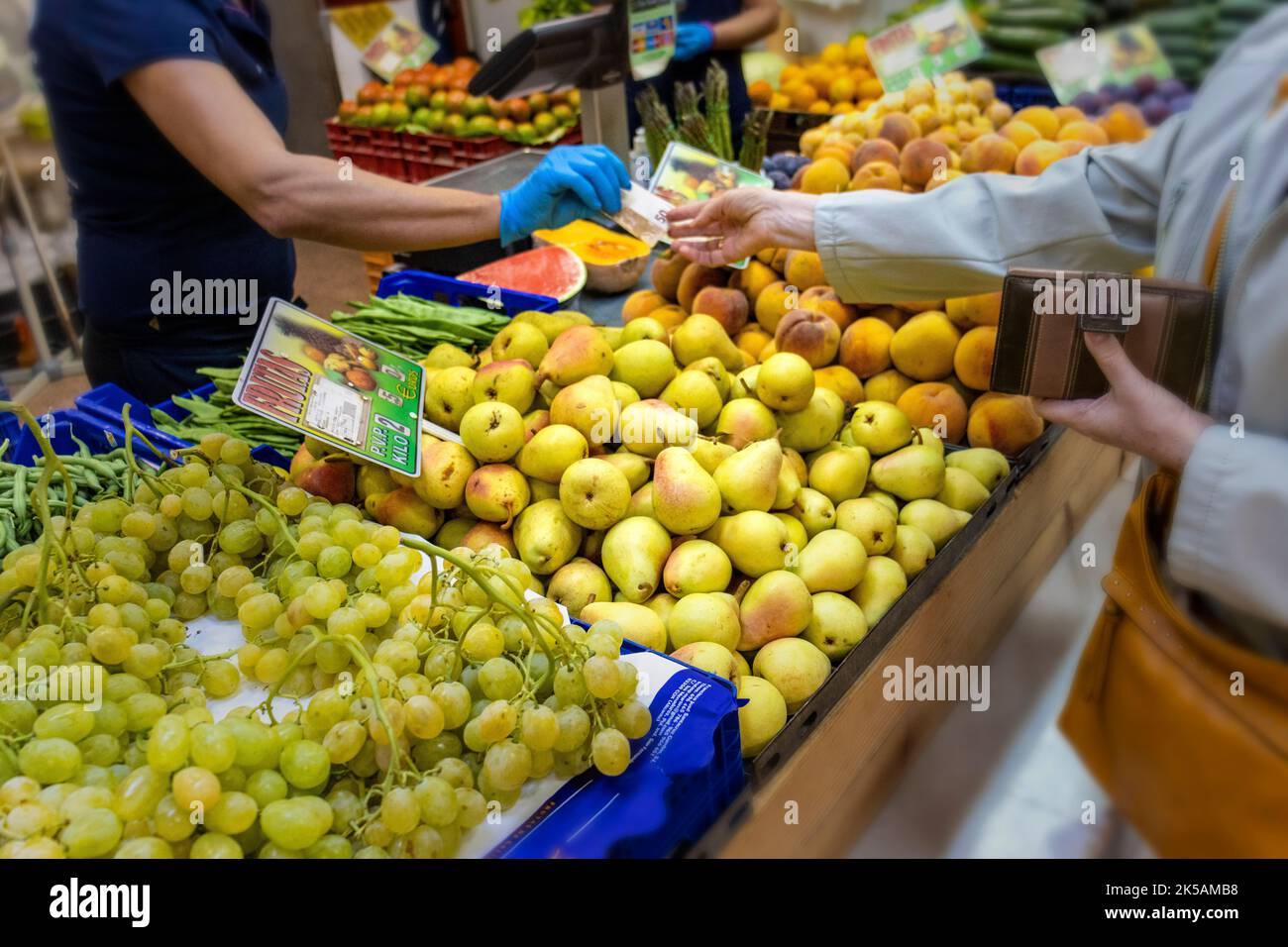 Illustration supermarket fruit shelf hires stock photography and