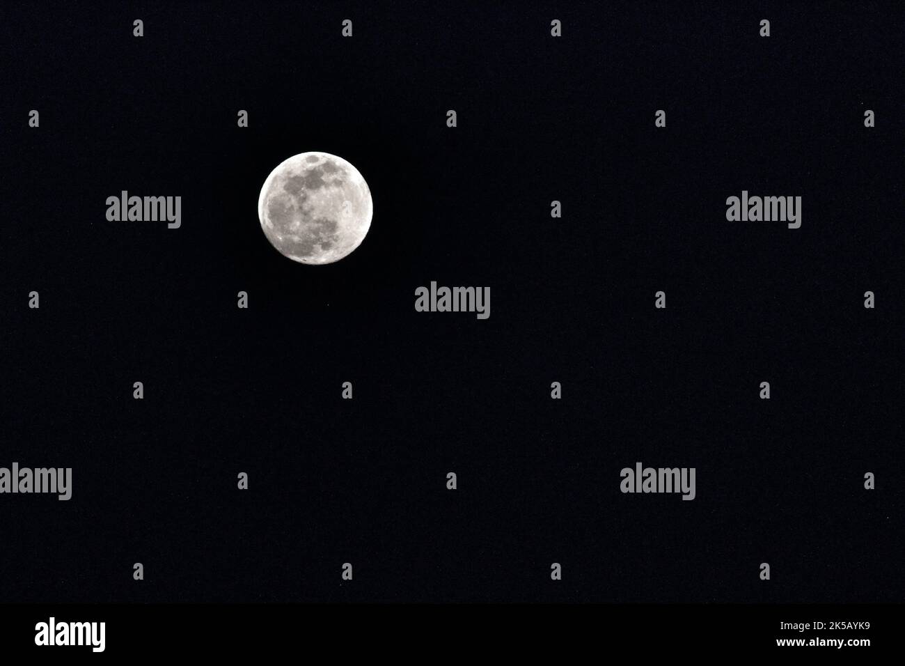 A beautiful shot of the full moon isolated o black sky background Stock ...