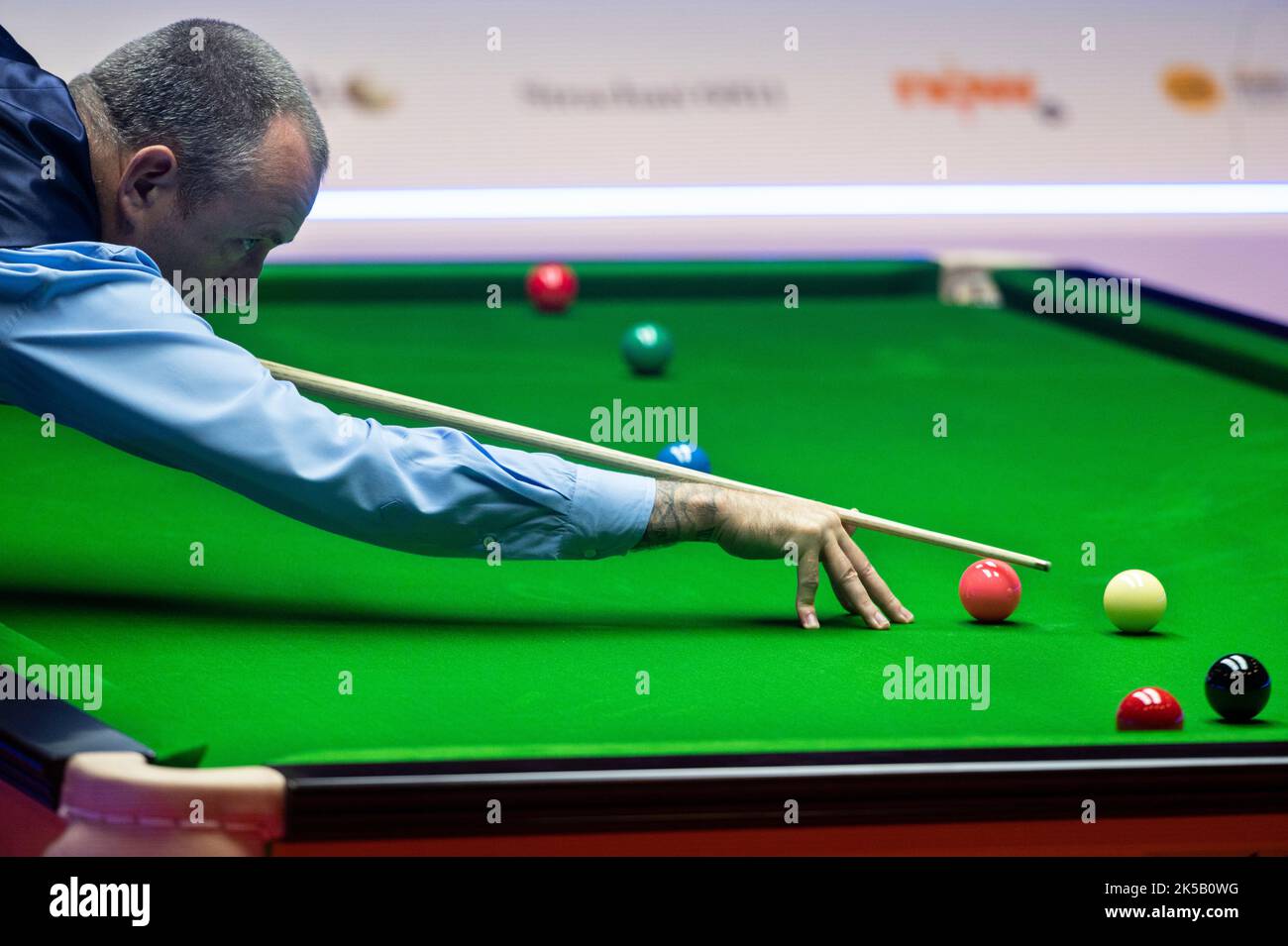 Mark williams snooker hi-res stock photography and images - Page 2
