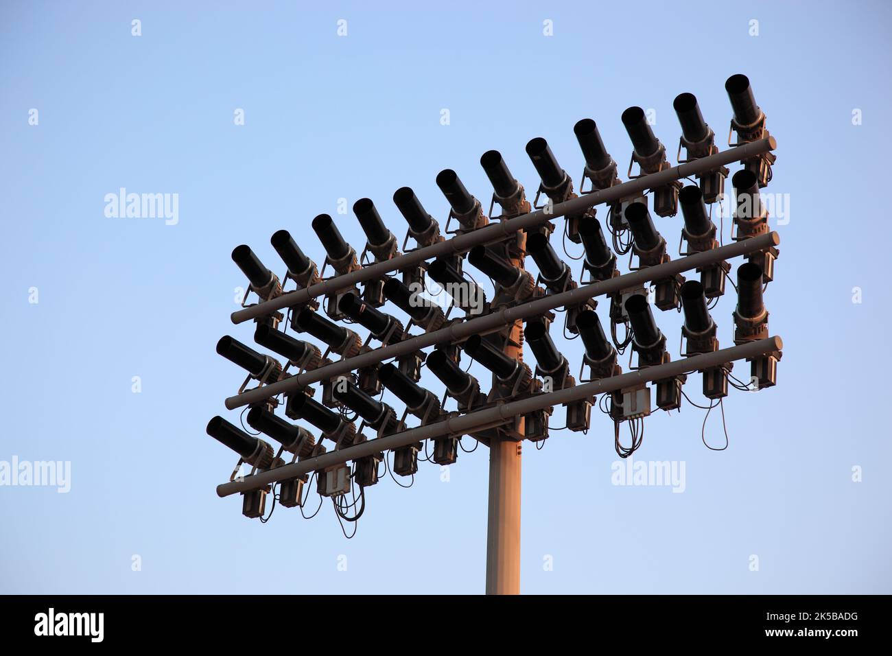 Batterie mit Scheinwerfern, Beleuchtung, Doha City, Katar, Qatar Stock Photo