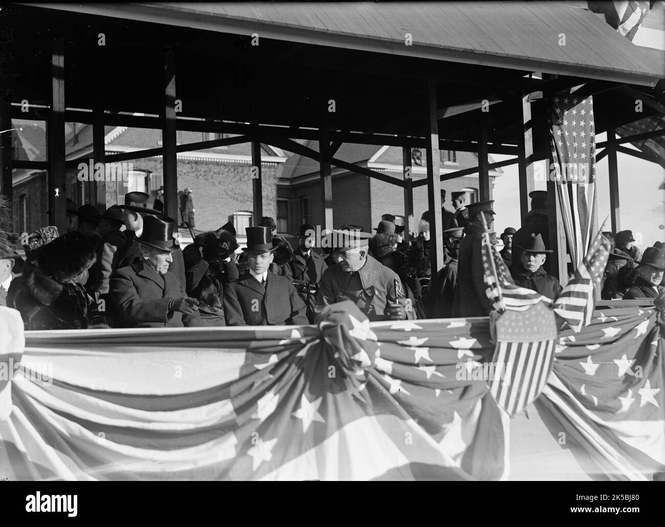 Woodrow Wilson and Newton Diehl Baker, Fort Myer Officers' Training