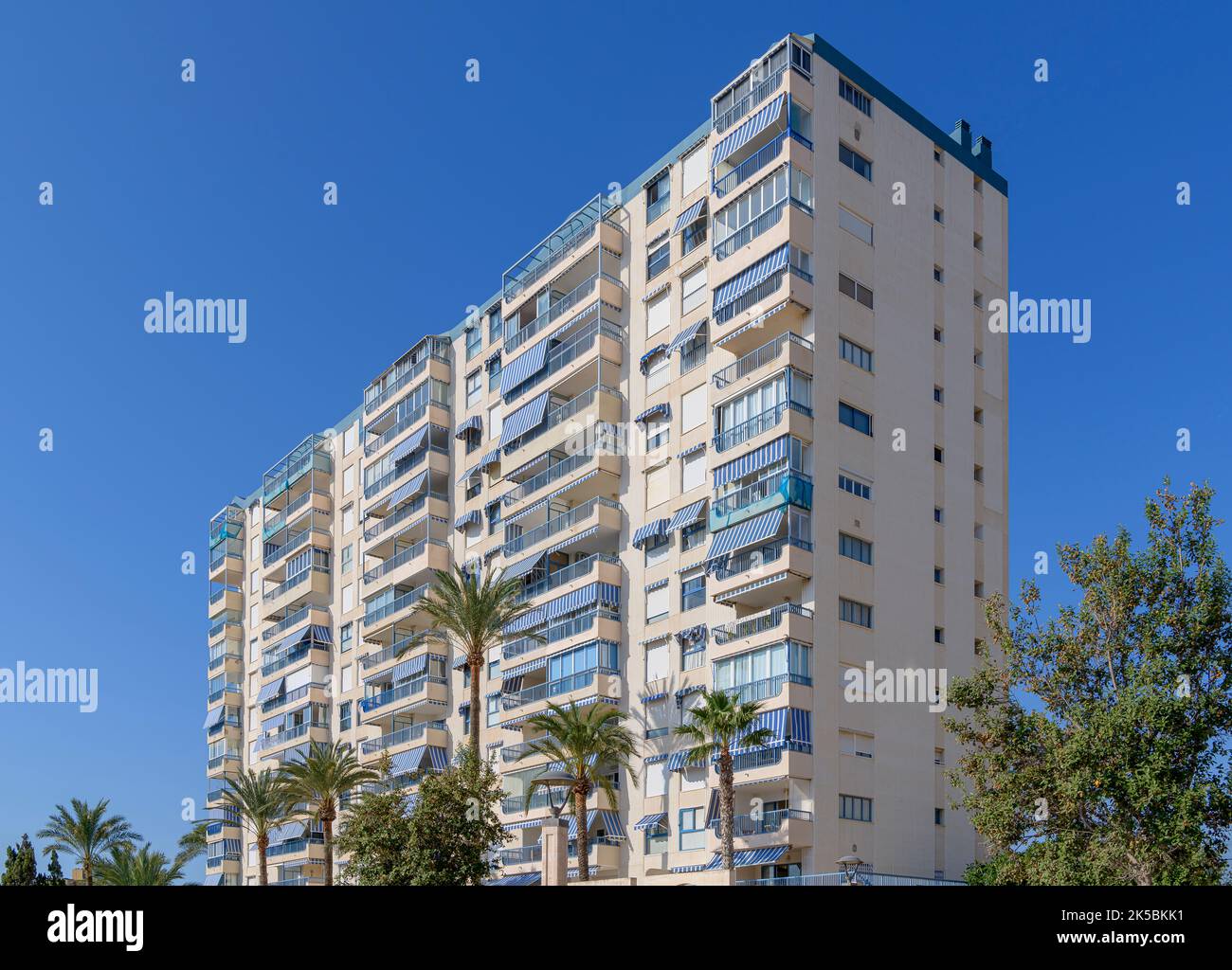 Airbnb lets spain hi-res stock photography and images - Alamy
