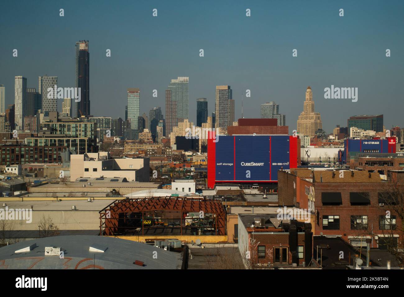 Cube smart storage building in Gowanus Brooklyn NYC Stock Photo Alamy