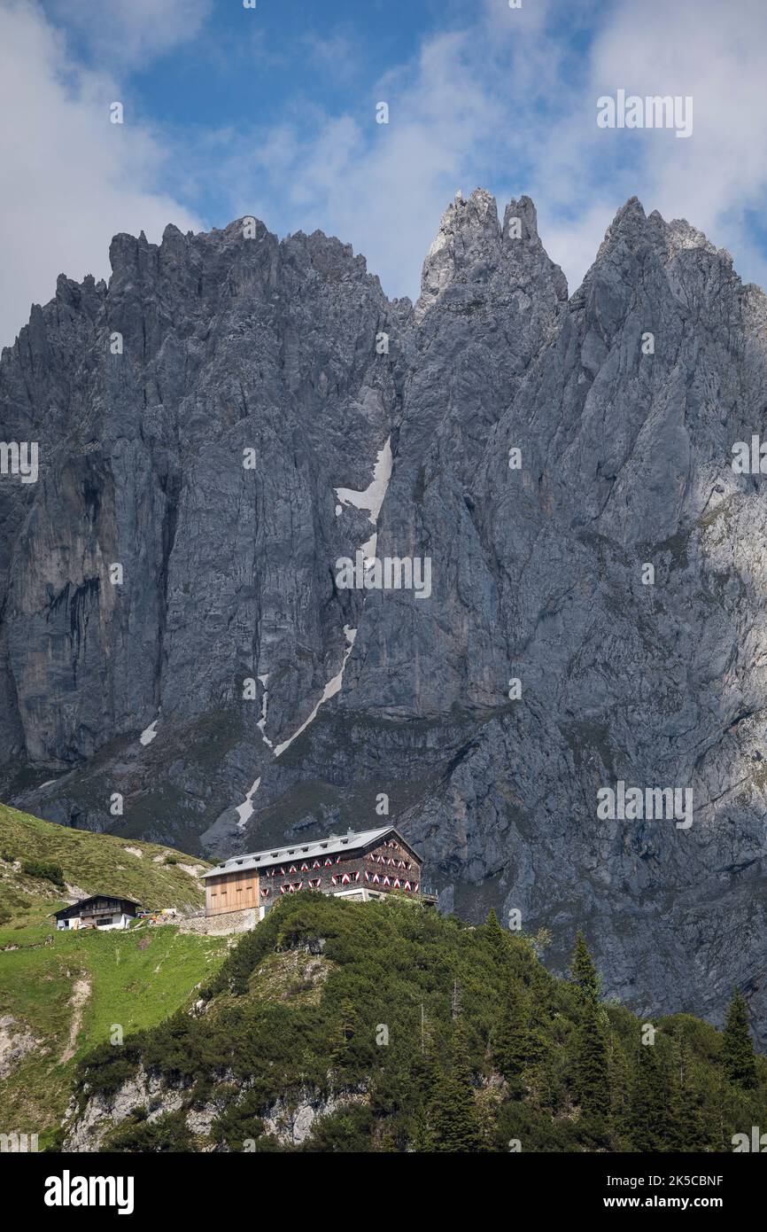 The Gruttenhütte (1620 m) at the Wilder Kaiser, Kaisergebirge, valley town Ellmau, Tyrol, Austria Stock Photo