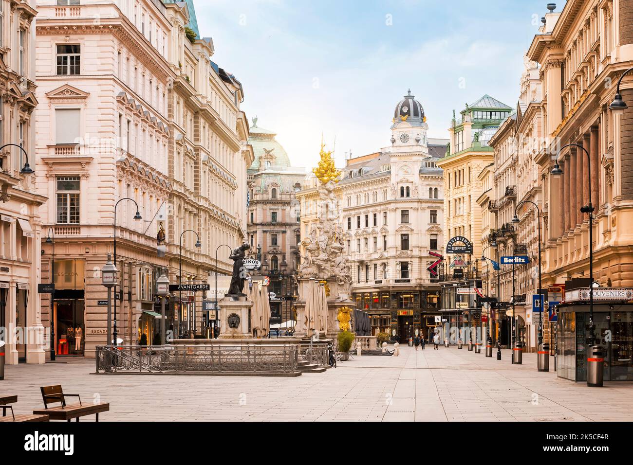 Popular shopping street and pedestrian zone Graben in downtown Vienna, Austria Stock Photo