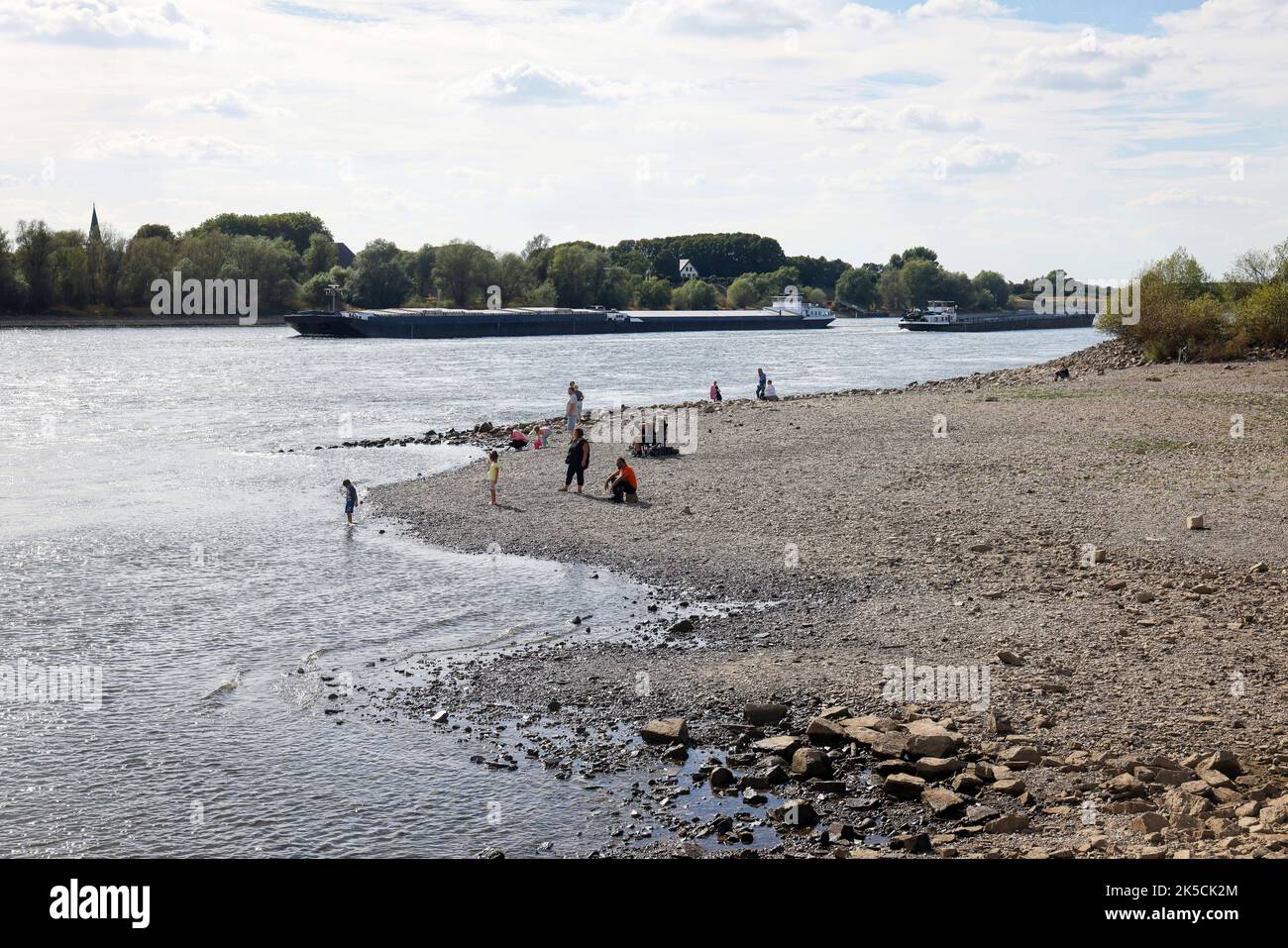 Duisburg, North RhineWestphalia, Germany Dry riverbed in the Rhine