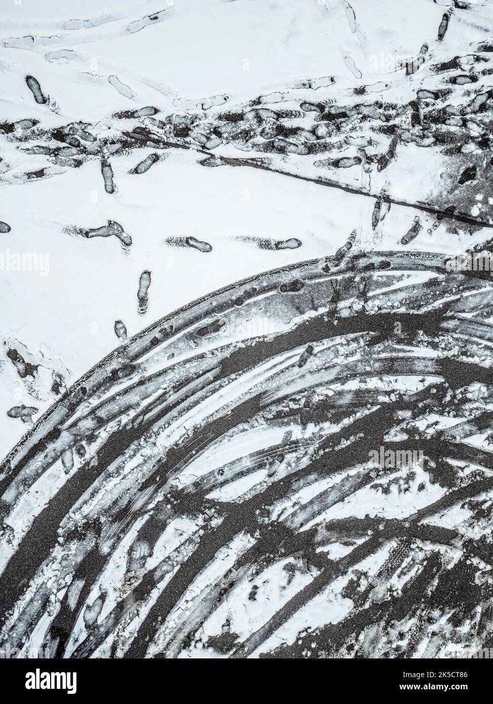 Tracks in the snow Stock Photo Alamy