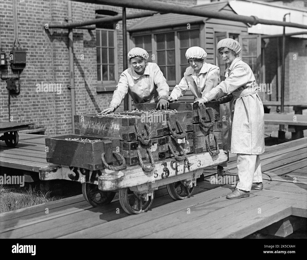 Women's War work during the First World War, Woolwich, 1918 Three
