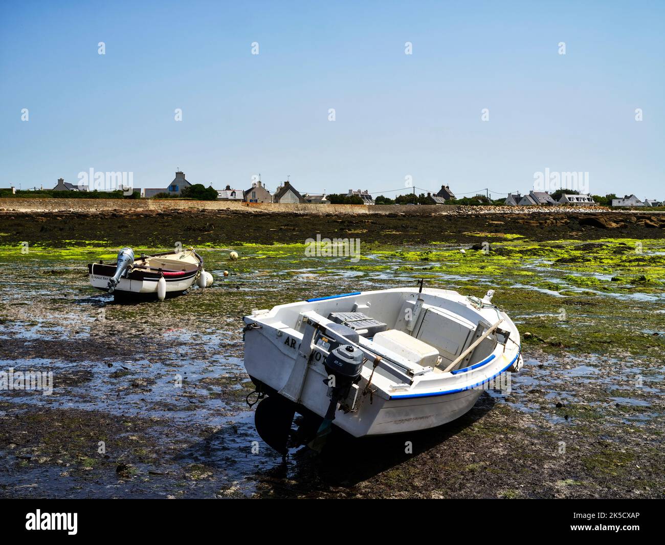 At low tide in the port of Penmarch, Brittany, France Stock Photo - Alamy