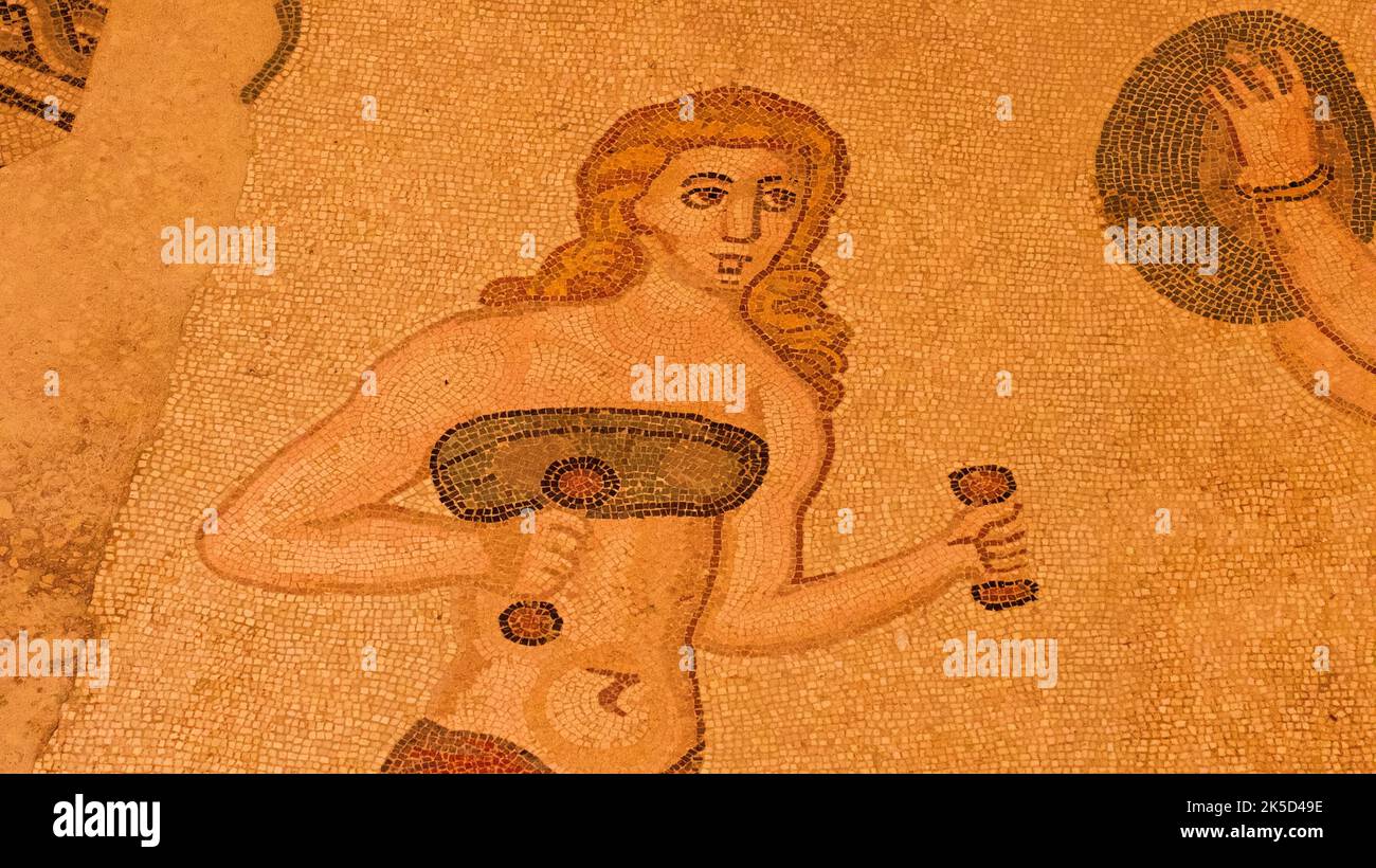 Italy, Sicily, Piazza Armerina, Villa Romana del Casale, Roman floor mosaics, bikini girl with dumbbells Stock Photo