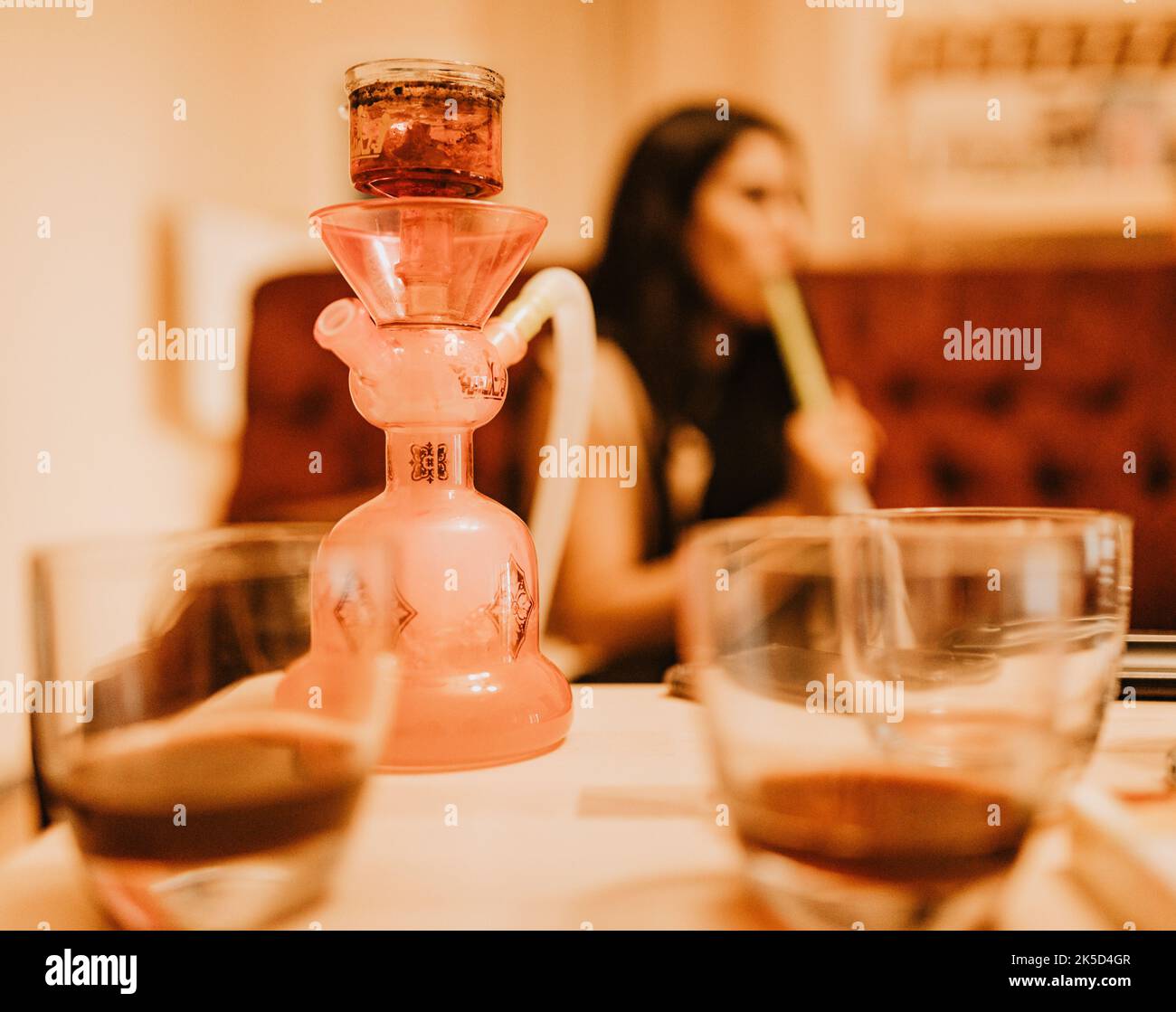 Saudi Arabia, Mecca province, Jeddah/Jeddah, table, glasses, hookah