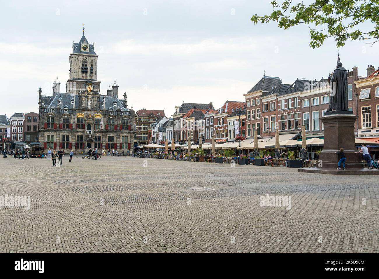 Delft (Netherlands), large market square, Stadthuis (city hall) Stock Photo