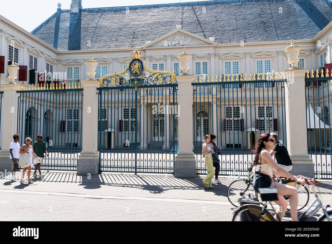 Netherlands, The Hague, Paleis Nooordeinde, official residence of the royal family, tourists Stock Photo