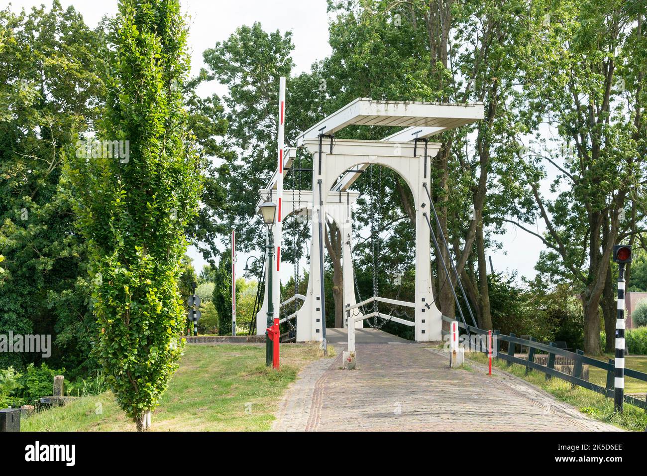 Netherlands, Edam, old town, Oosterkade, Oosterbrug, drawbridge Stock Photo
