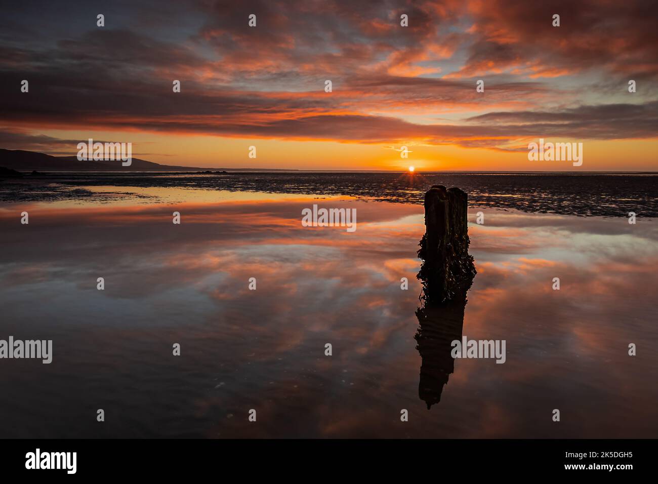 Stunning sunrise over Dundalk Bay in Blackrock, Louth, Ireland Stock Photo