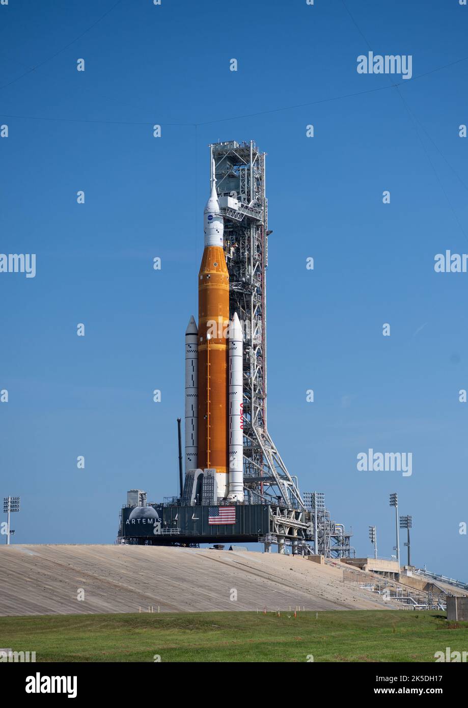 The SLS rocket and Orion spacecraft are deployed on the mobile launcher ...