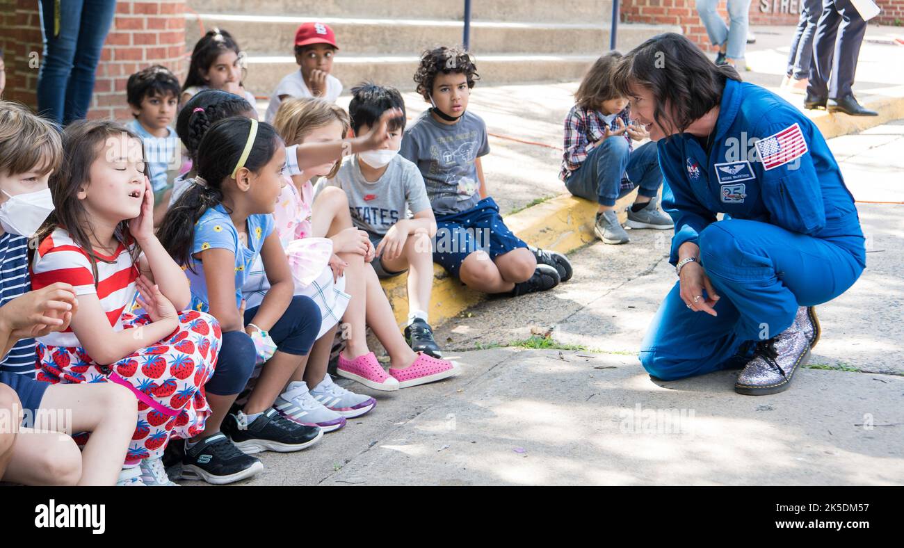 NASA’s SpaceX Crew-2 NASA astronaut Megan McArthur speaks to students during a visit to Arlington Science Focus Elementary School, Friday, June 10, 2022, in Arlington, Virginia. Stock Photo