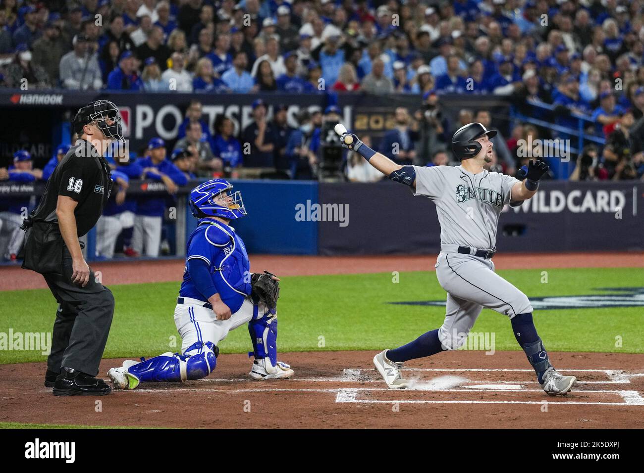 Cal raleigh hires stock photography and images Alamy