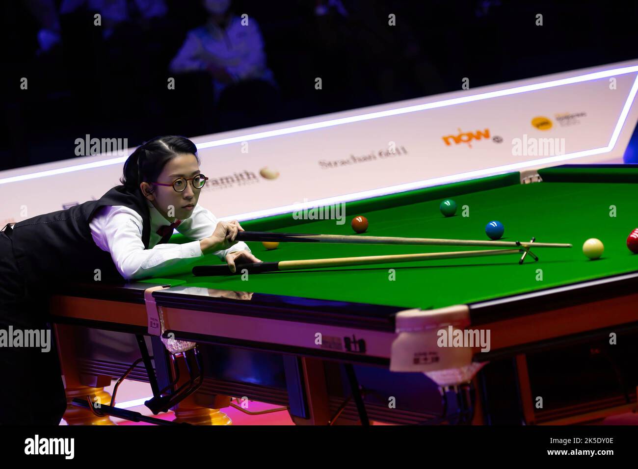 Snooker players hi-res stock photography and images - Page 12