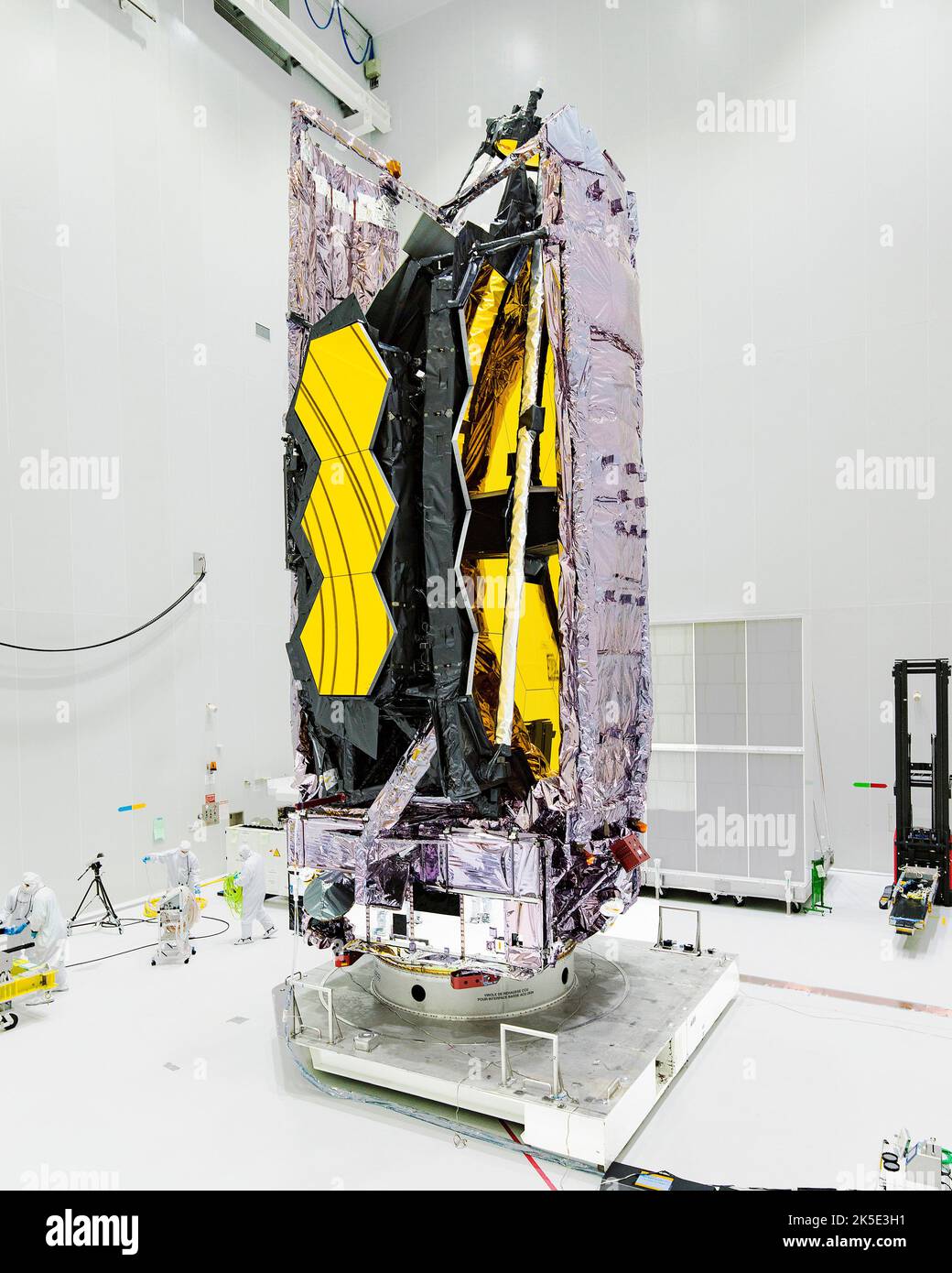 James Webb Space Telescope (JWST) on flight launch adapter at Europe's Spaceport in Kourou, French Guiana. Webb launched on 25 December, 2021.  An optimised version of a NASA image by experienced lead photographer Chris Gunn. Credit: NASA/Chris Gunn. For editorial use only. Stock Photo