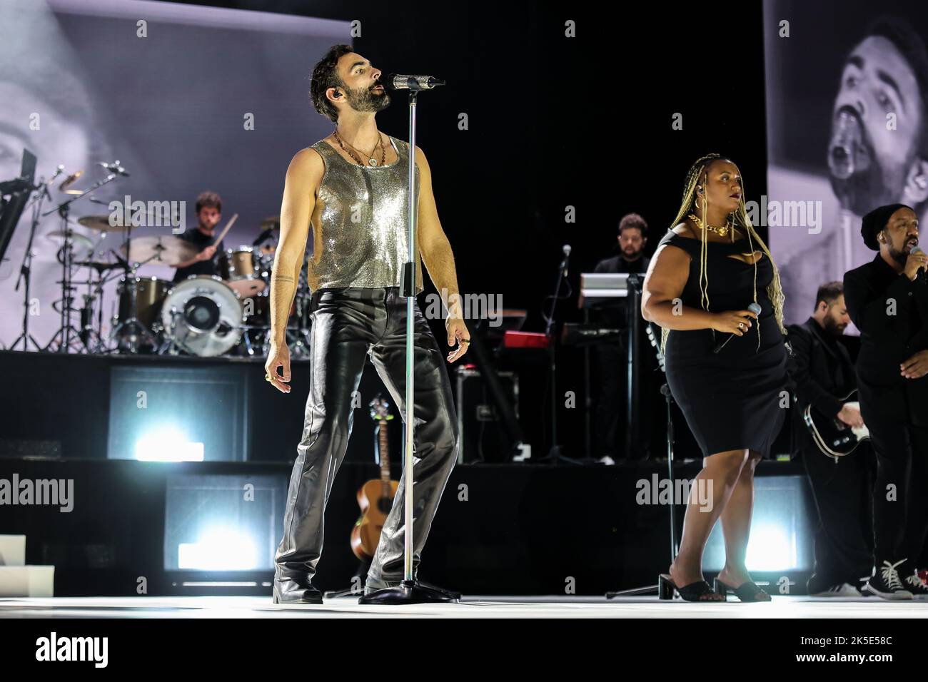 Assago, Italy. 07th Oct, 2022. Marco Mengoni performs live on stage at Mediolanum Forum in Assago. (Photo by Fabrizio Carabelli/SOPA Images/Sipa USA) Credit: Sipa USA/Alamy Live News Stock Photo