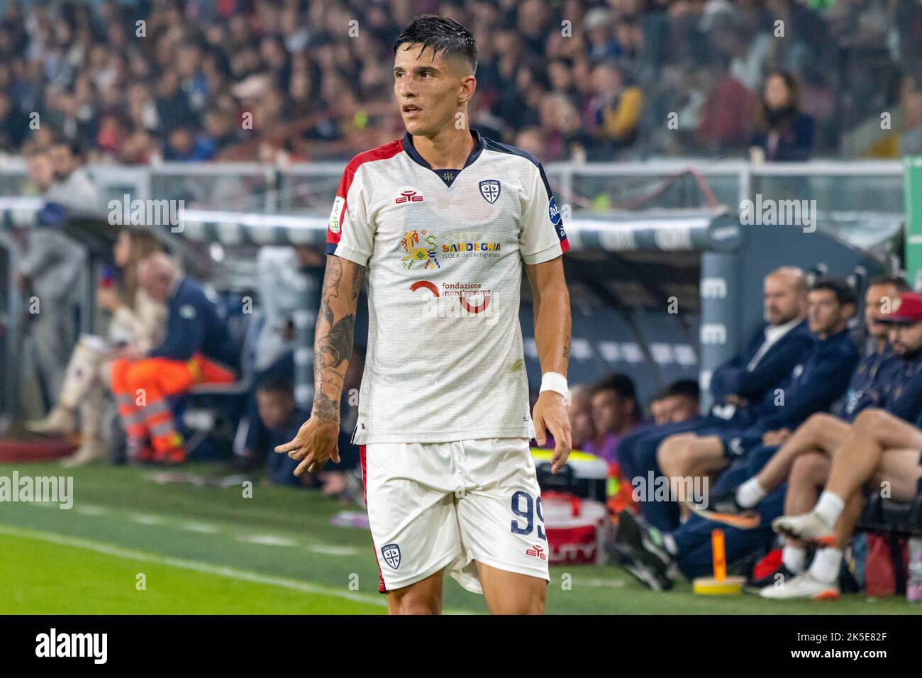 Genoa CFC Vs Cagliari Calcio Editorial Image - Image of ball