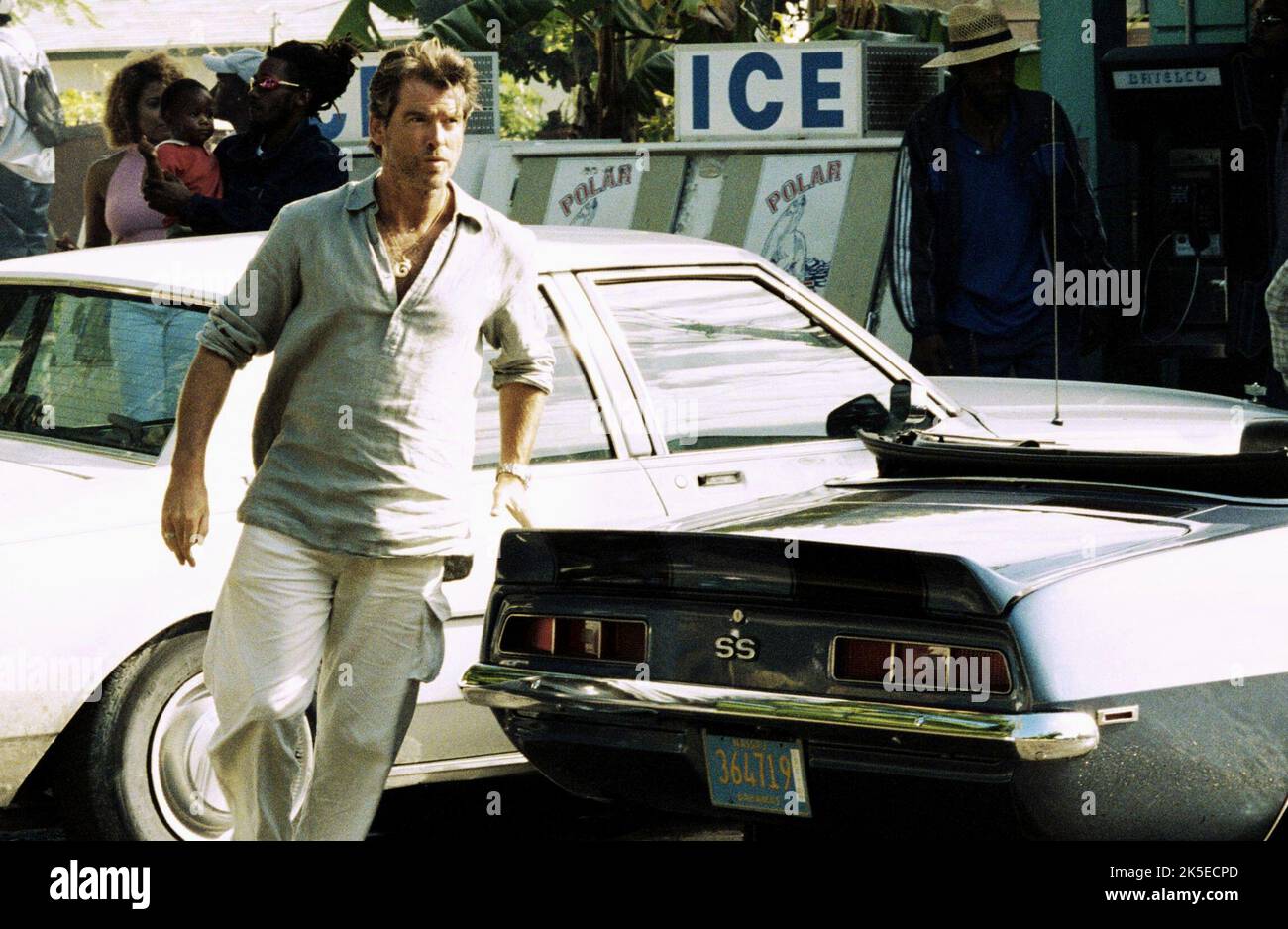 PIERCE BROSNAN, AFTER THE SUNSET, 2004 Stock Photo Alamy