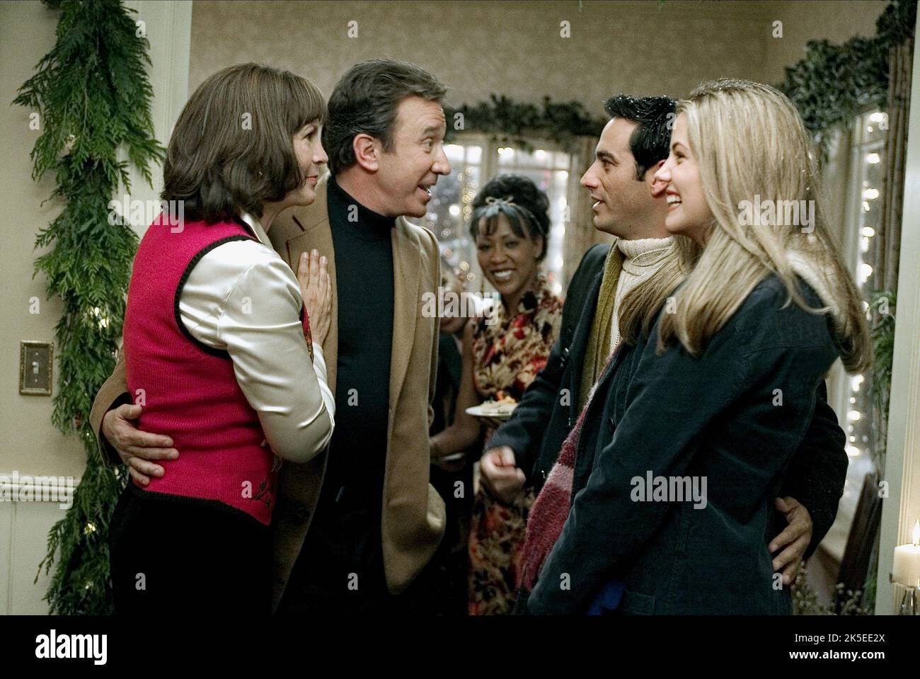 JAMIE LEE CURTIS, TIM ALLEN, RENE LAVAN, JULIE GONZALO, CHRISTMAS WITH THE KRANKS, 2004 Stock Photo