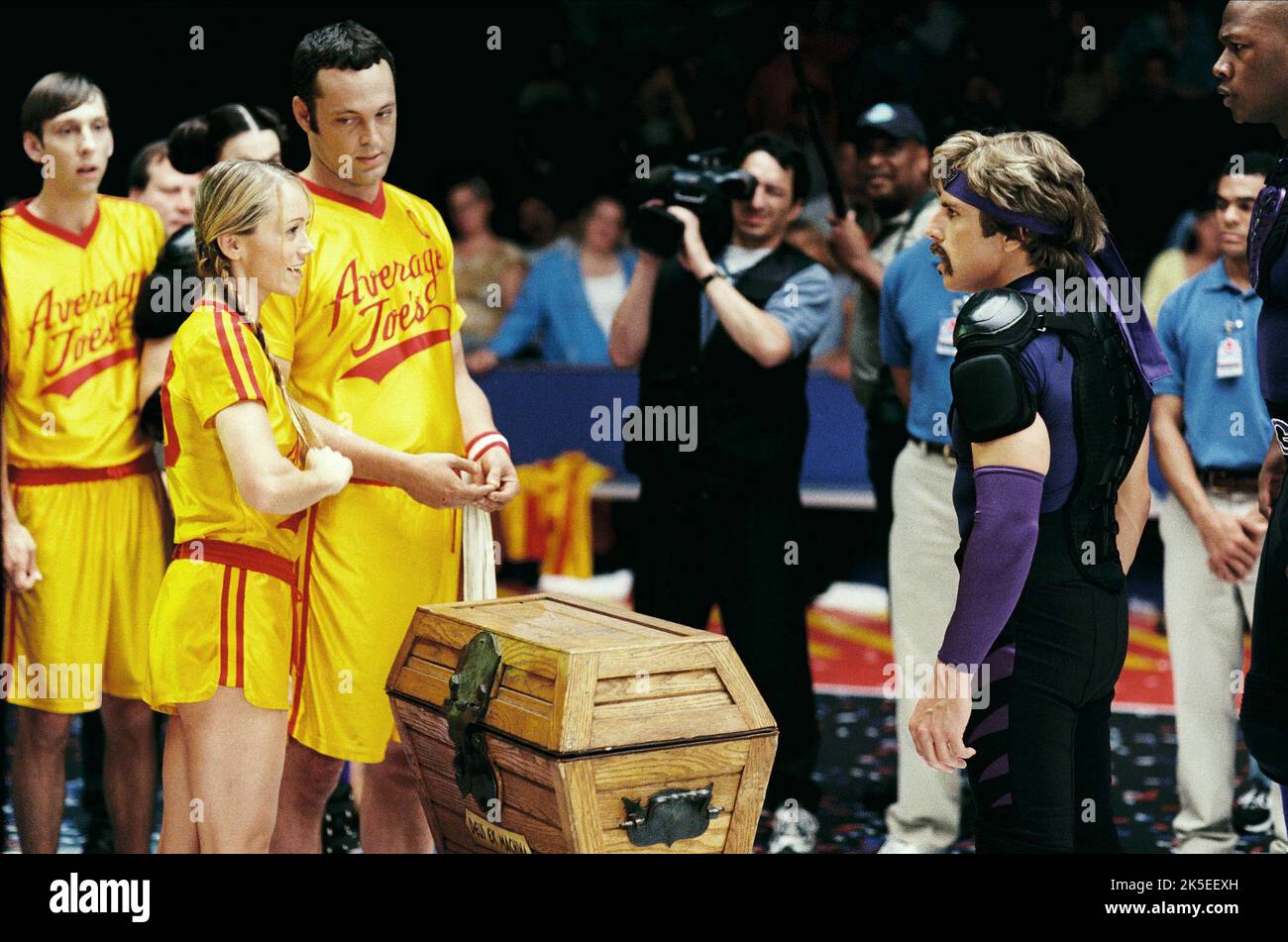 Christine Taylor, Vince Vaughn & Ben Stiller Film Dodgeball A True