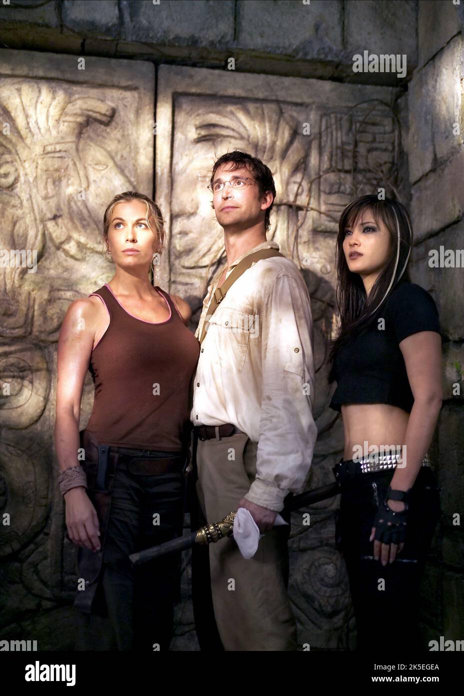 SONYA WALGER, NOAH WYLE, KELLY HU, THE LIBRARIAN: QUEST FOR THE SPEAR, 2004 Stock Photo