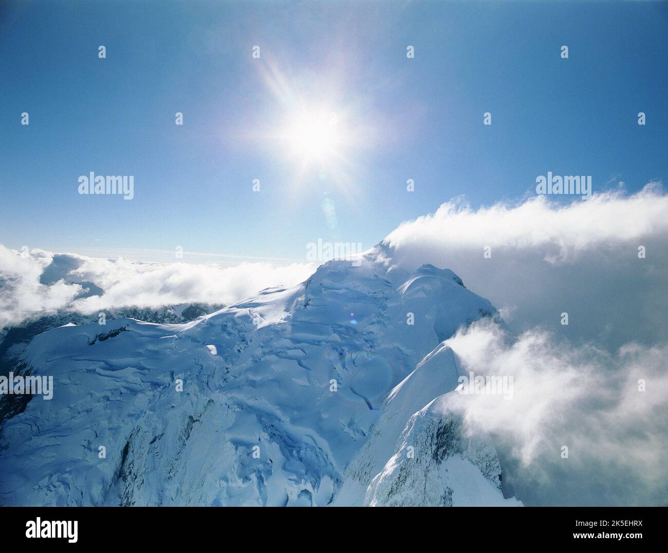 SNOWY PEAKS IN NEW ZEALAND, SACRED 2004 Stock Photo Alamy