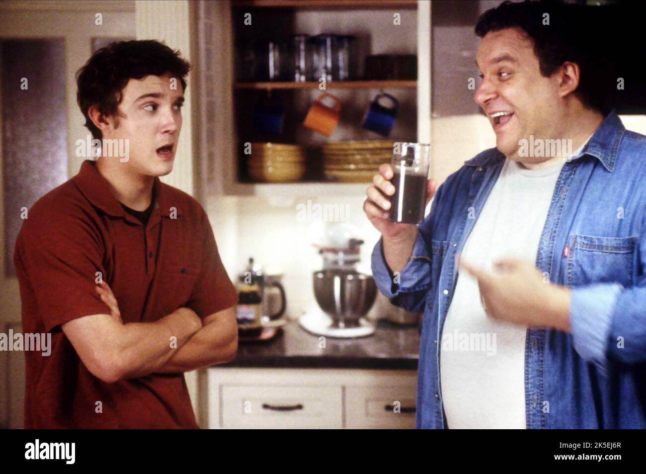 SAM HUNTINGTON, JEFF GARLIN, SLEEPOVER, 2004 Stock Photo - Alamy
