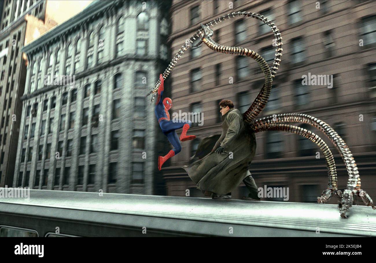 TOBEY MAGUIRE, ALFRED MOLINA, SPIDER-MAN 2, 2004 Stock Photo