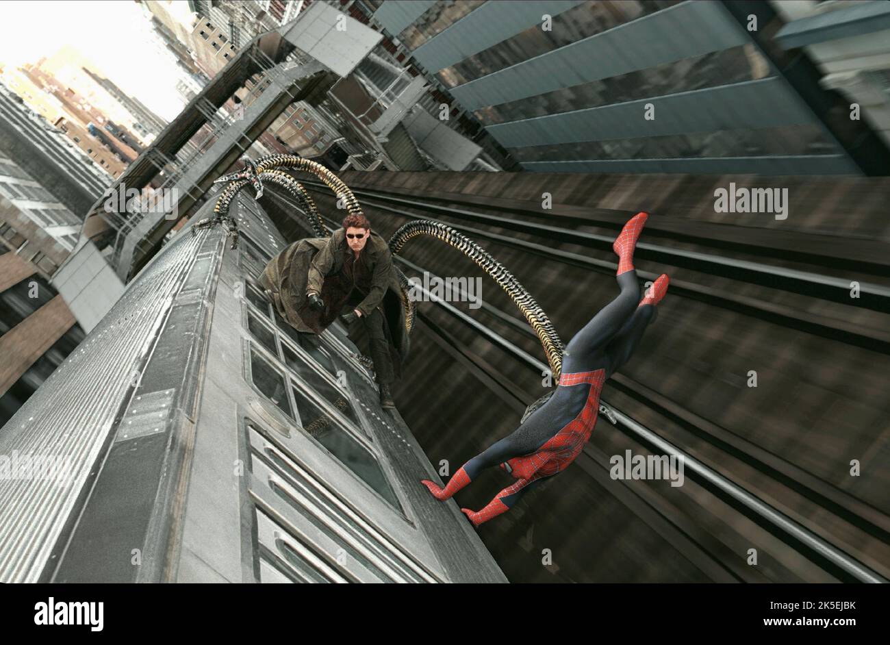 Spider man the train he couldn t. Spider man 2 Тоби Магуайр. Питер Паркер человек паук 2. Человек паук 2 поезд.