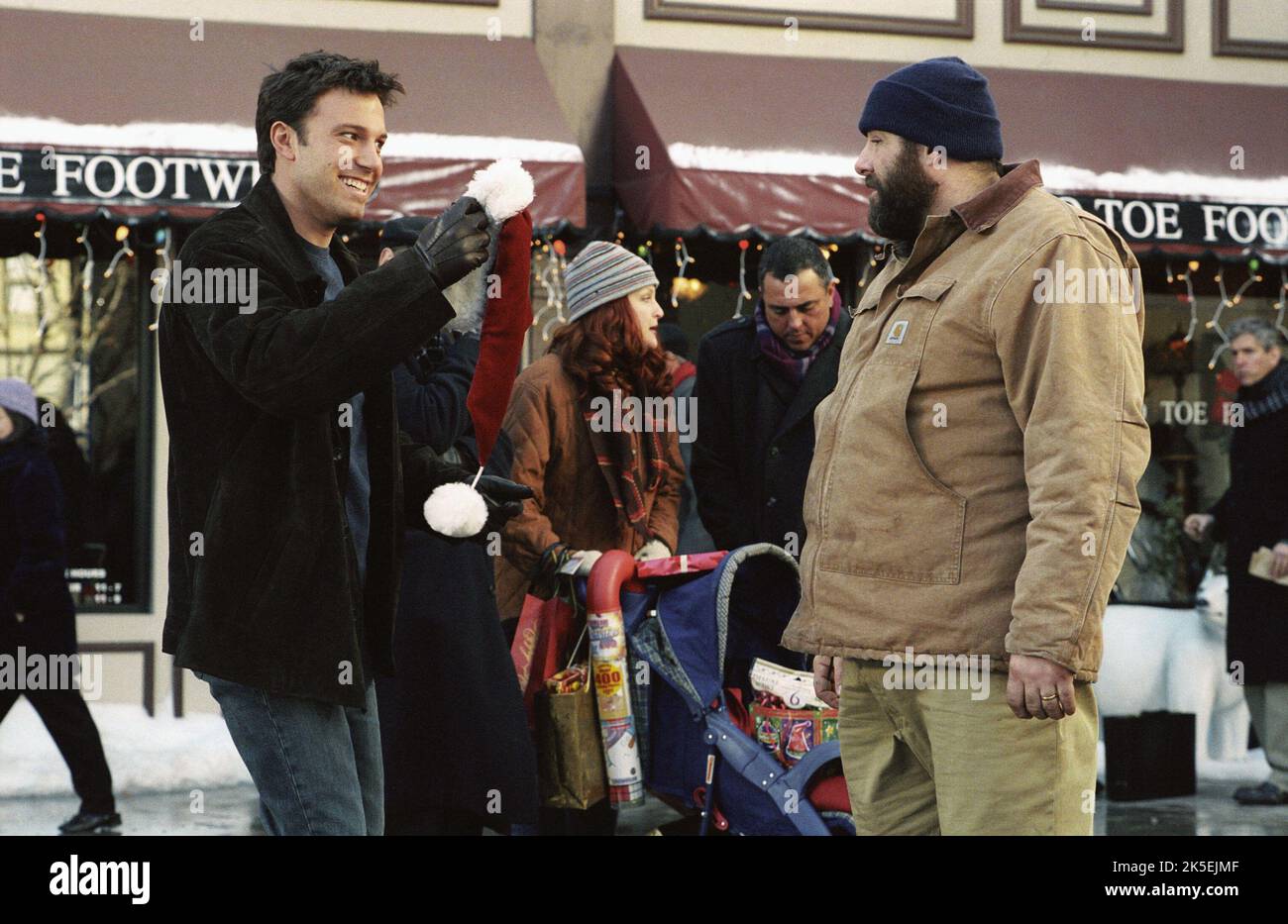 AFFLECK,GANDOLFINI, SURVIVING CHRISTMAS, 2004 Stock Photo Alamy