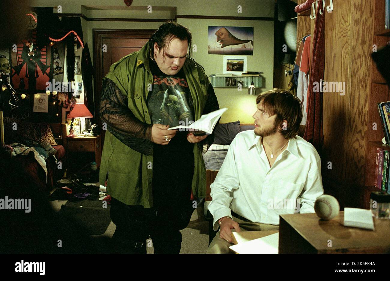 ETHAN SUPLEE, ASHTON KUTCHER, THE BUTTERFLY EFFECT, 2004 Stock Photo