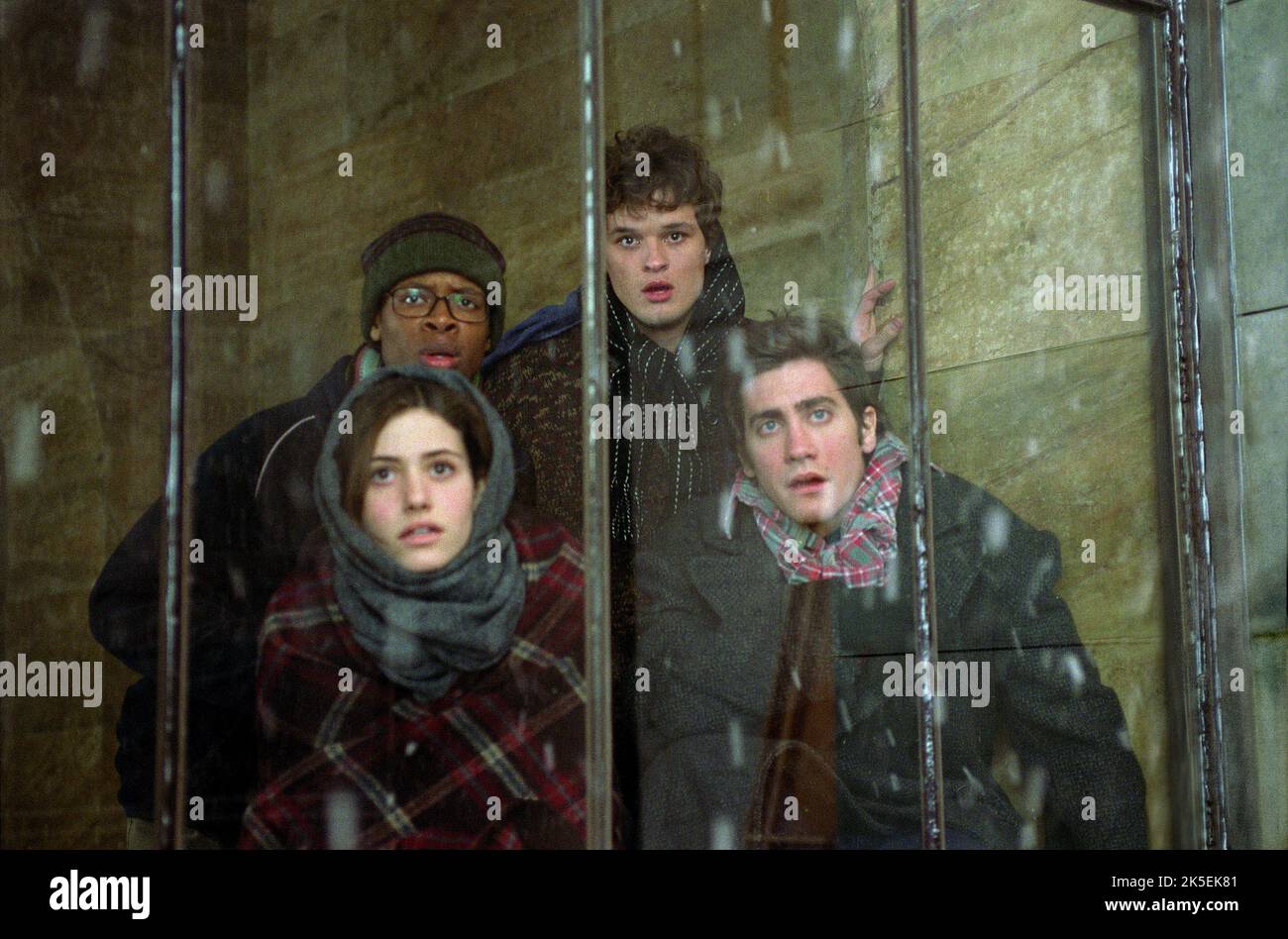 ROSSUM,SMITH,NICHOLS,GYLLENHAAL, THE DAY AFTER TOMORROW, 2004 Stock