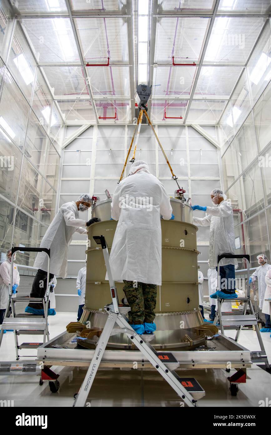 Technicians lower the payload adapter separation systems canister for the Low-Earth Orbit Flight Test of an Inflatable Decelerator (LOFTID) into the payload adapter canister as part of launch preparations inside Building 836 at Vandenberg Space Force Base (VSFB) in California on Sept. 1, 2022. LOFTID is the secondary payload on NASA and the National Oceanic and Atmospheric Administration’s (NOAA) Joint Polar Satellite System-2 (JPSS-2) satellite mission. JPSS-2 is the third satellite in the Joint Polar Satellite System series. It is scheduled to lift off from VSFB on Nov. 1 from Space Launch C Stock Photo