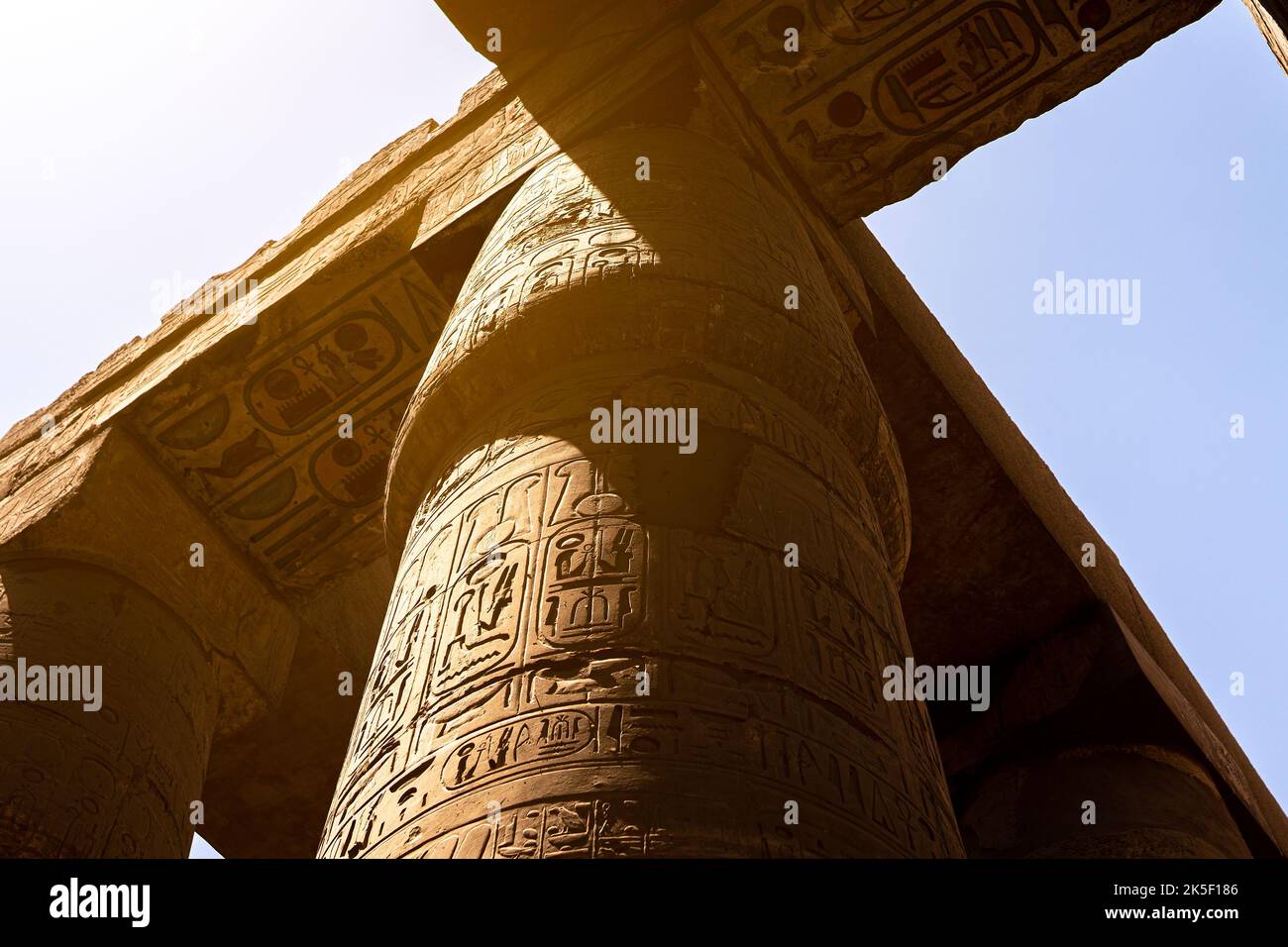 An ancient egyptian column of a temple Stock Photo - Alamy