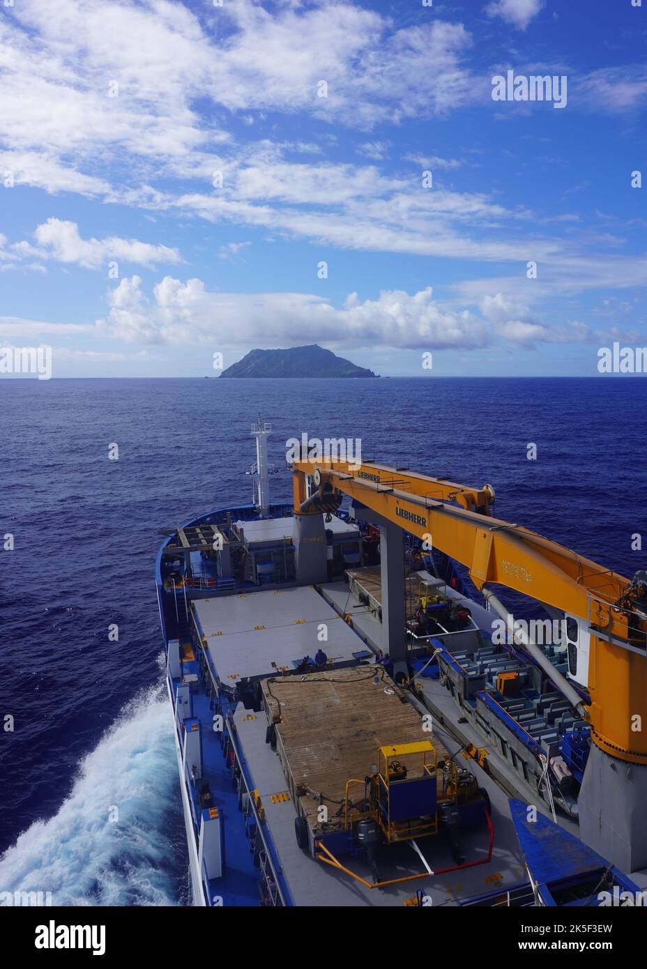 Passenger Cargo Ship approaching Pitcairn Island Stock Photo Alamy