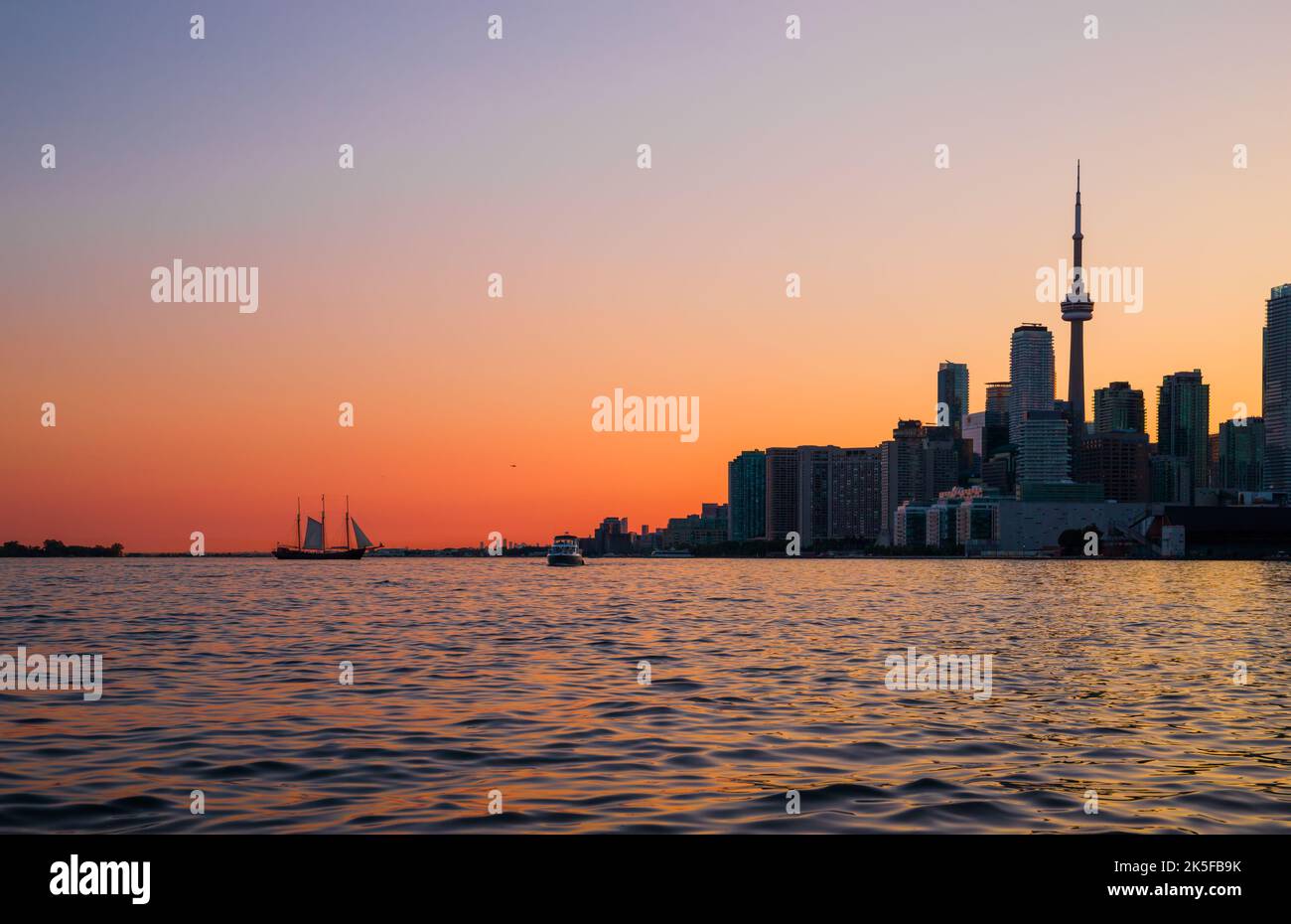 Toronto city skyline silhouette background Stock Photo - Alamy
