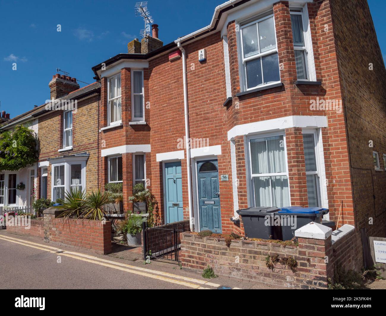 Cottages on Island Wall, Whitstable, Kent, UK Stock Photo Alamy