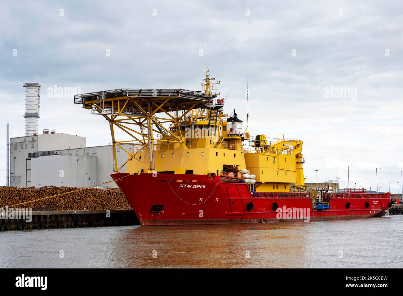 Ocean Zephyr North Sea energy support ship Great Yarmouth Norfolk UK Stock Photo