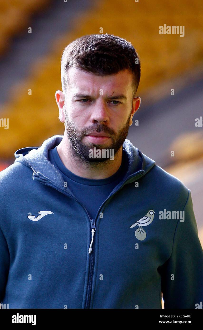 Norwich, UK. 08th Oct, 2022. Grant Hanley of Norwich City arrives at the ground before the Sky Bet Championship match between Norwich City and Preston North End at Carrow Road on October 8th 2022 in Norwich, England. (Photo by Mick Kearns/phcimages.com) Credit: PHC Images/Alamy Live News Stock Photo