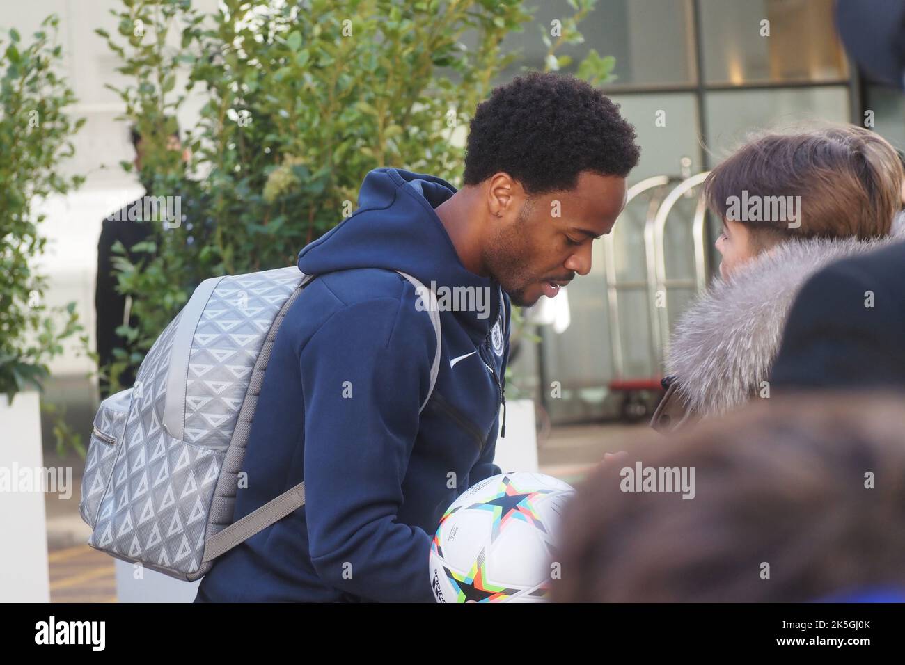 London, UK. 8th Oct, 2022. Chelsea FC's Raheem Sterling signs autographs before the home game against Wolves. Credit: Brian Minkoff/Alamy Live News Stock Photo