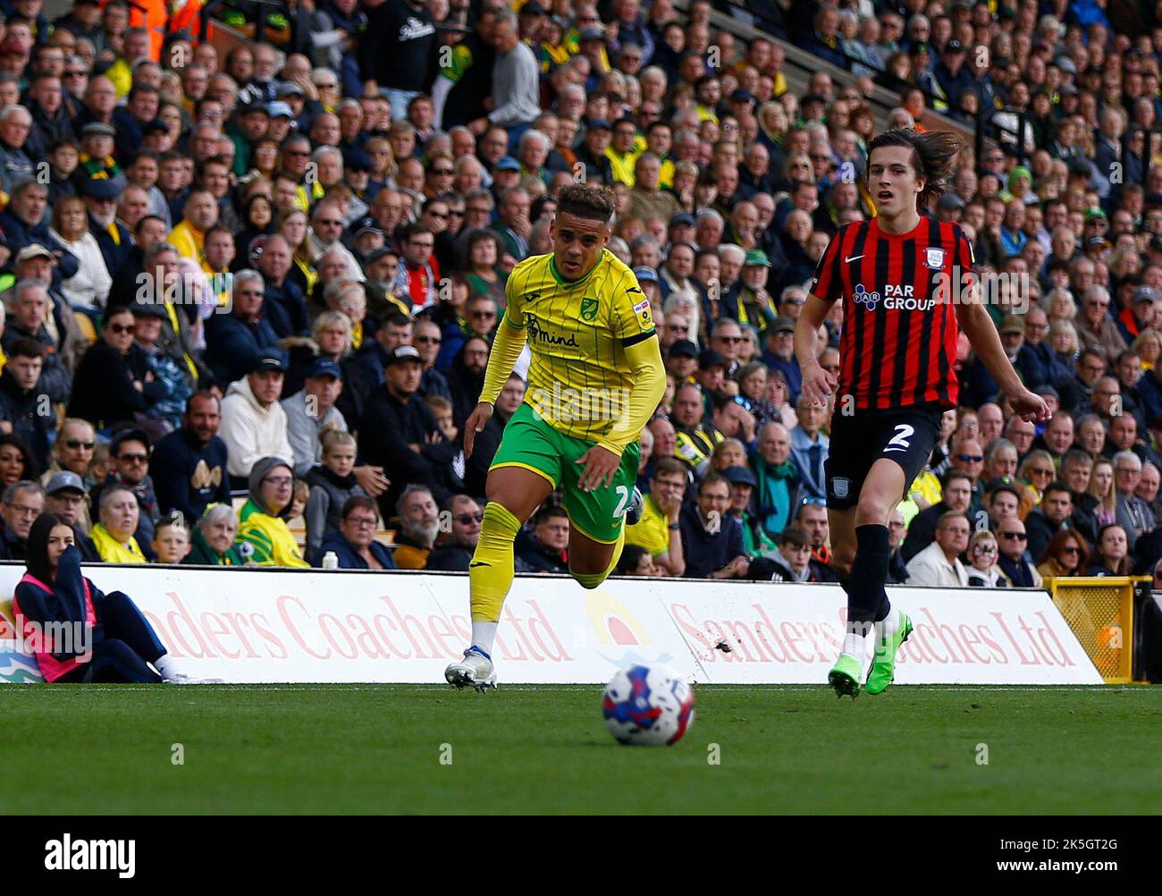 Norwich, UK. 08th Oct, 2022. Max Aarons of Norwich City takes on Alvaro Fernandez of Preston North End during the Sky Bet Championship match between Norwich City and Preston North End at Carrow Road on October 8th 2022 in Norwich, England. (Photo by Mick Kearns/phcimages.com) Credit: PHC Images/Alamy Live News Stock Photo