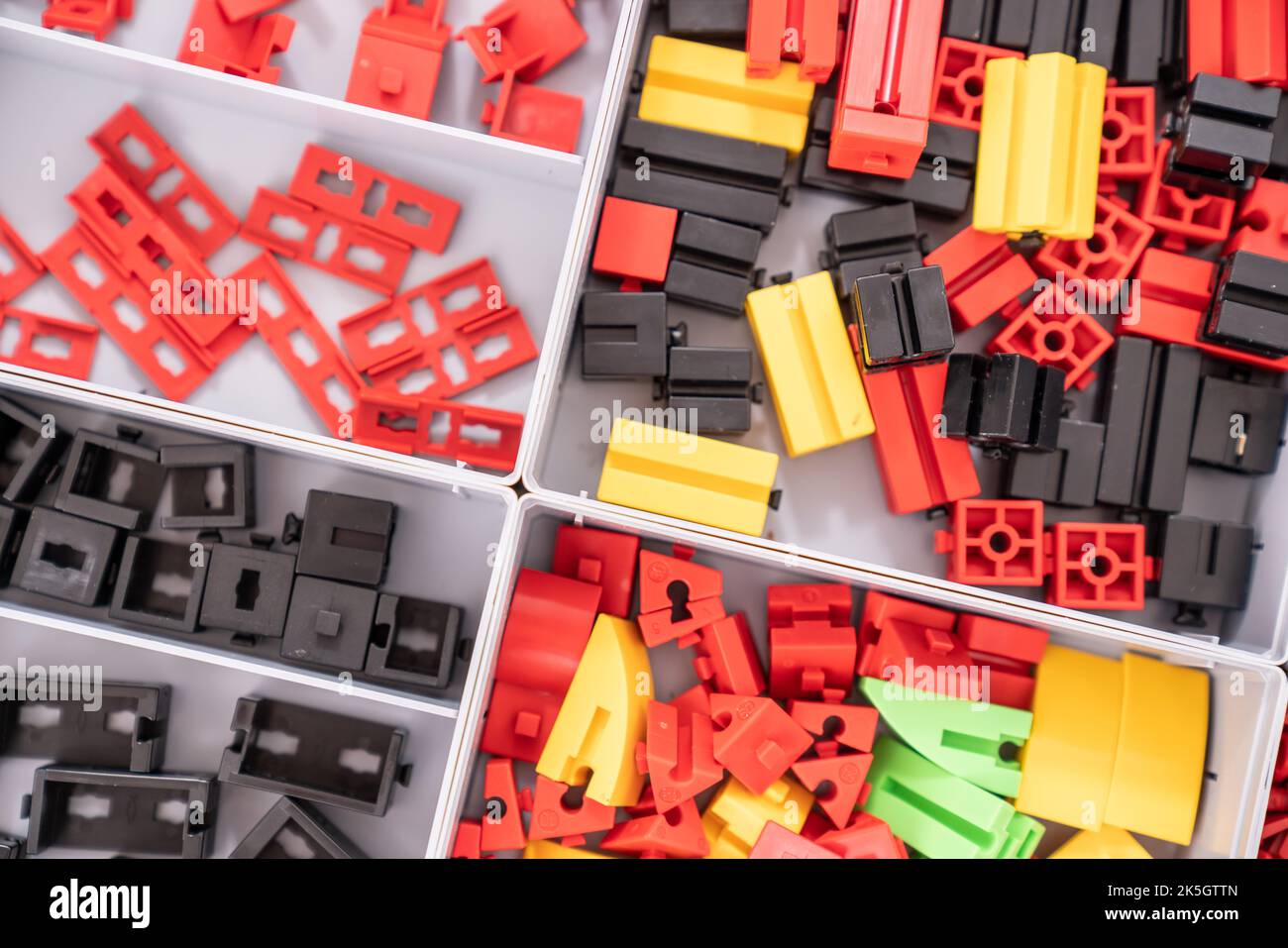 Set color building blocks hi-res stock photography and images - Alamy